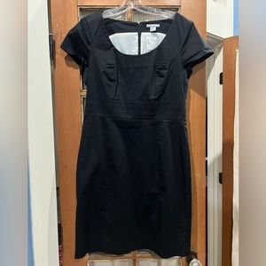 Cotton sheath dress with empire waist embroidered detail H&M, NWT, size 12